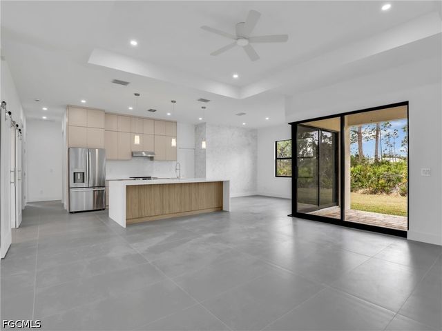 11225 Carnegie AVE, Englewood, FL 34224