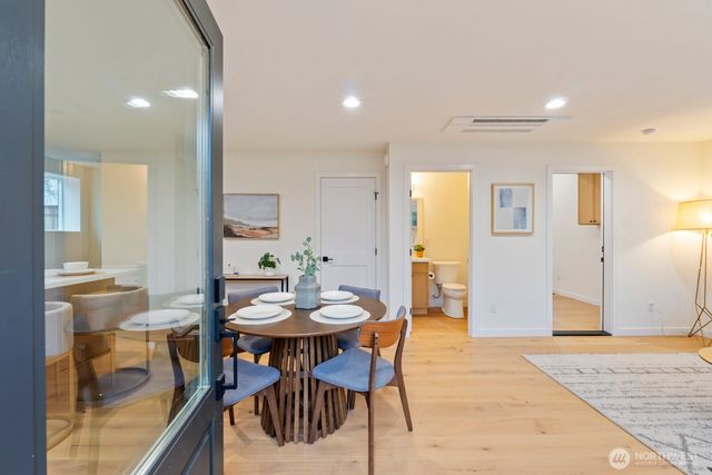 217 NW 45th Street, Seattle, WA 98107