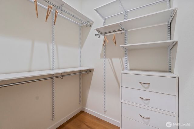 217 NW 45th Street, Seattle, WA 98107