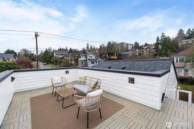 217 NW 45th Street, Seattle, WA 98107