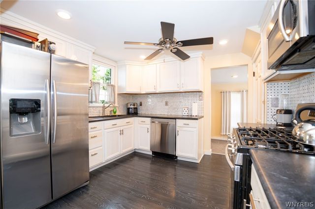 94 Ridgewood Road, Buffalo, NY 14220