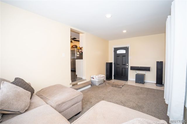 94 Ridgewood Road, Buffalo, NY 14220