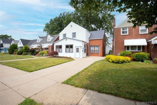 94 Ridgewood Road, Buffalo, NY 14220