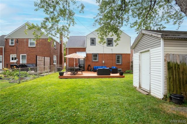 94 Ridgewood Road, Buffalo, NY 14220