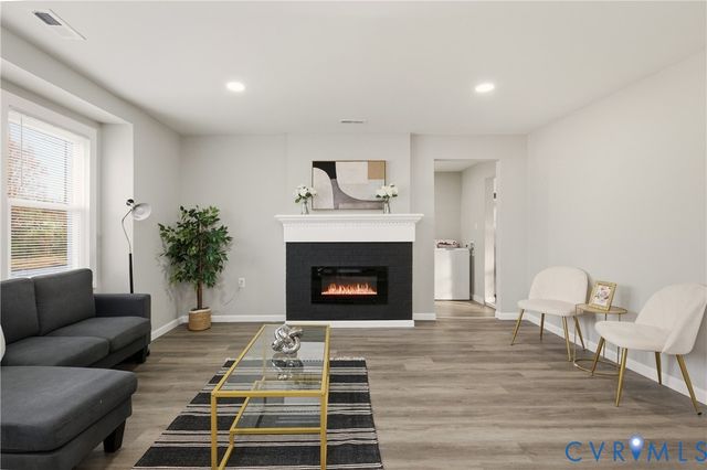 25717 Simmons Ave, Dinwiddie, VA 23803