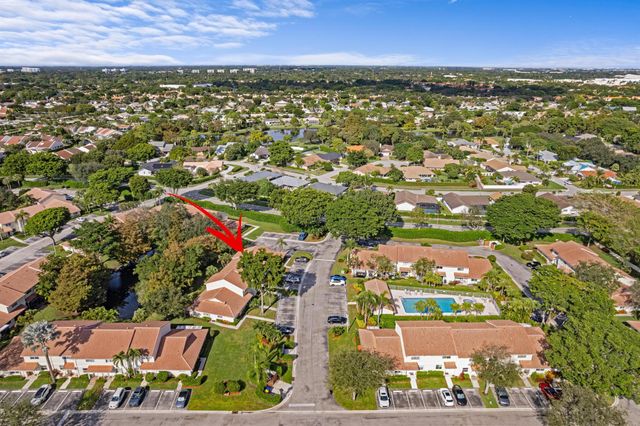 6262 Walk Circle, Boca Raton, FL 33433