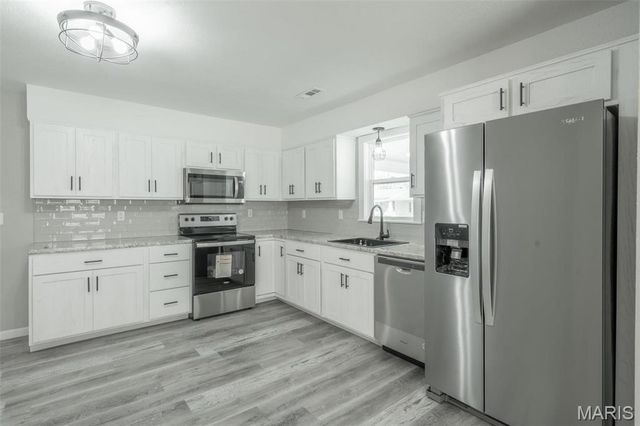 1201 S. Main St., Piedmont, MO 63957