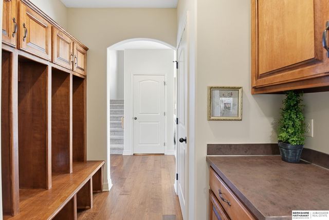 17355 Y Street, Omaha, NE 68135