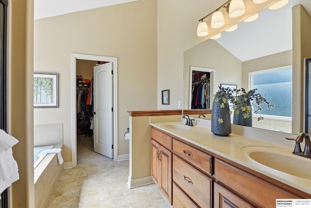 17355 Y Street, Omaha, NE 68135