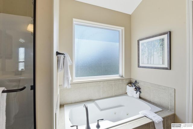 17355 Y Street, Omaha, NE 68135