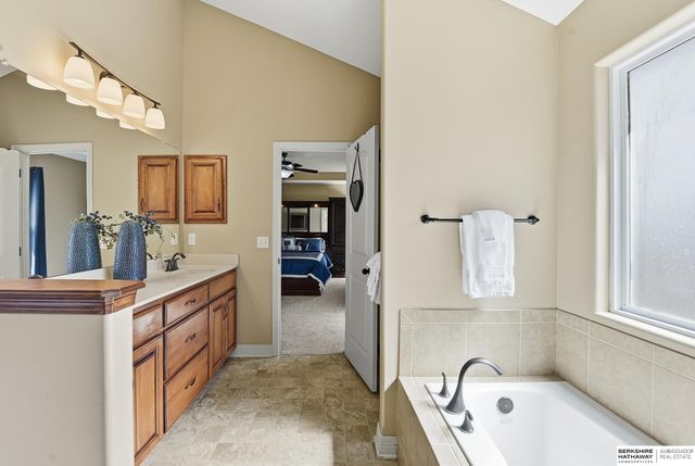 17355 Y Street, Omaha, NE 68135