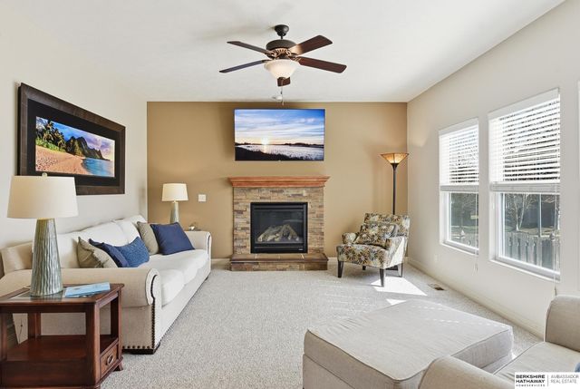 17355 Y Street, Omaha, NE 68135