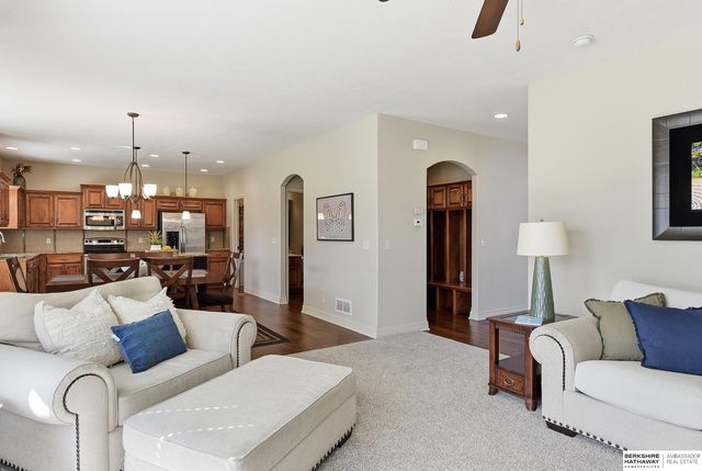 17355 Y Street, Omaha, NE 68135