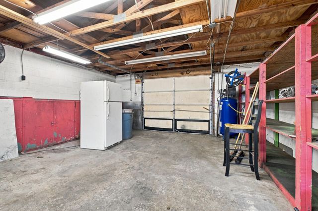 305 Valeria St, Nashville, TN 37210