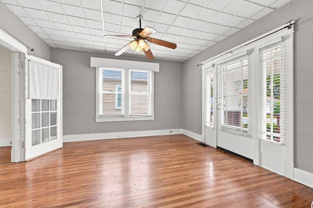 305 Valeria St, Nashville, TN 37210