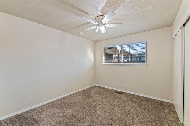 4065 Crestwood Circle, Central Point, OR 97502