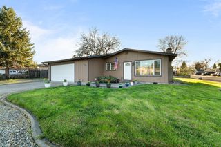 4065 Crestwood Circle, Central Point, OR 97502