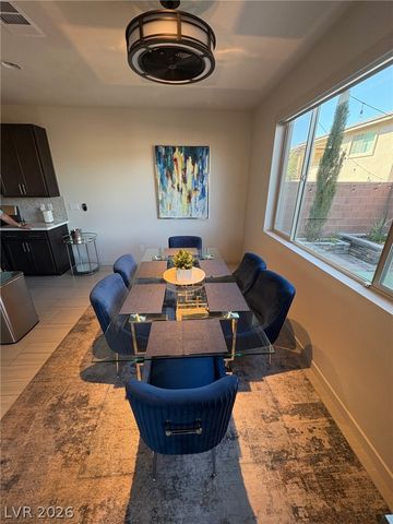 9702 Sapphire Rim Avenue, Las Vegas, NV 89148