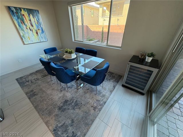 9702 Sapphire Rim Avenue, Las Vegas, NV 89148