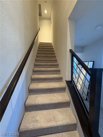 9702 Sapphire Rim Avenue, Las Vegas, NV 89148