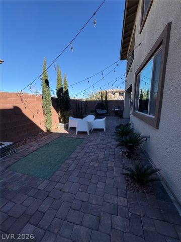 9702 Sapphire Rim Avenue, Las Vegas, NV 89148