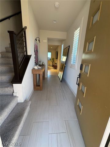 9702 Sapphire Rim Avenue, Las Vegas, NV 89148