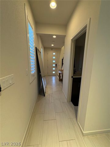 9702 Sapphire Rim Avenue, Las Vegas, NV 89148