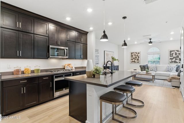 3855 S MCQUEEN Road 34, Chandler, AZ 85286