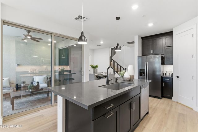 3855 S MCQUEEN Road 34, Chandler, AZ 85286