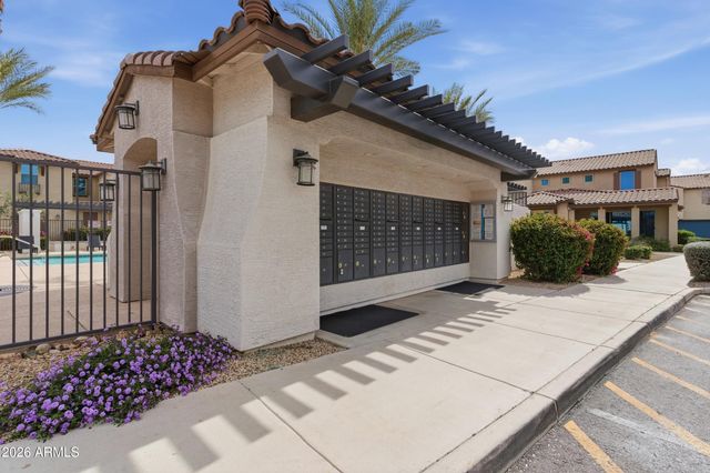 3855 S MCQUEEN Road 34, Chandler, AZ 85286