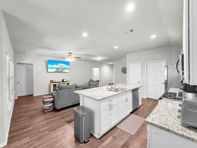 9991 Spring Creek Road, Cleveland, TX 77327