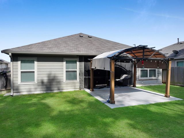 9991 Spring Creek Road, Cleveland, TX 77327