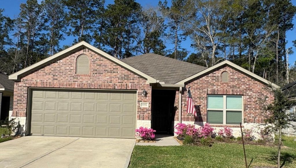 9991 Spring Creek Road, Cleveland, TX 77327
