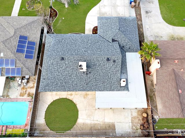 2519 Holladay Avenue, Bakersfield, CA 93313