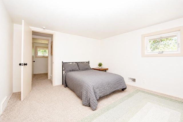 2490 Strathmore Street, Kalamazoo, MI 49009