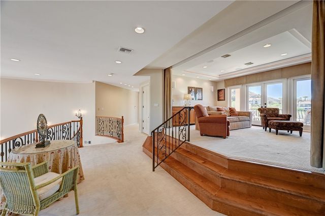 2 Camino Barcelona Place, Henderson, NV 89011