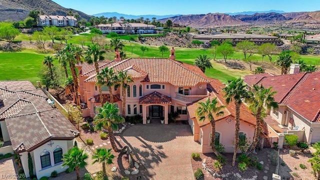 2 Camino Barcelona Place, Henderson, NV 89011