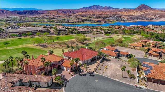 2 Camino Barcelona Place, Henderson, NV 89011