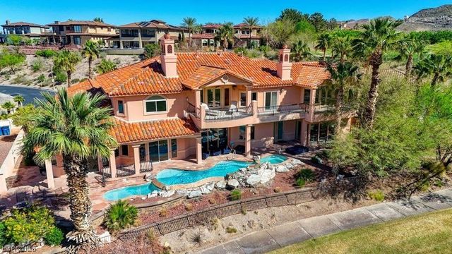 2 Camino Barcelona Place, Henderson, NV 89011