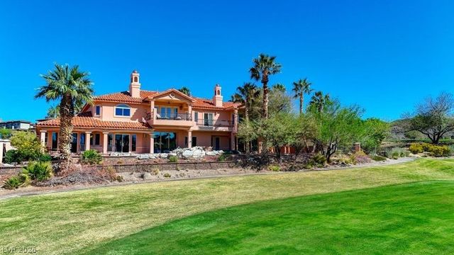 2 Camino Barcelona Place, Henderson, NV 89011