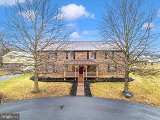 439 SWAN POND RD, Martinsburg, WV 25404
