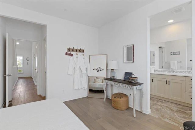 2511 State Street, Carlsbad, CA 92008