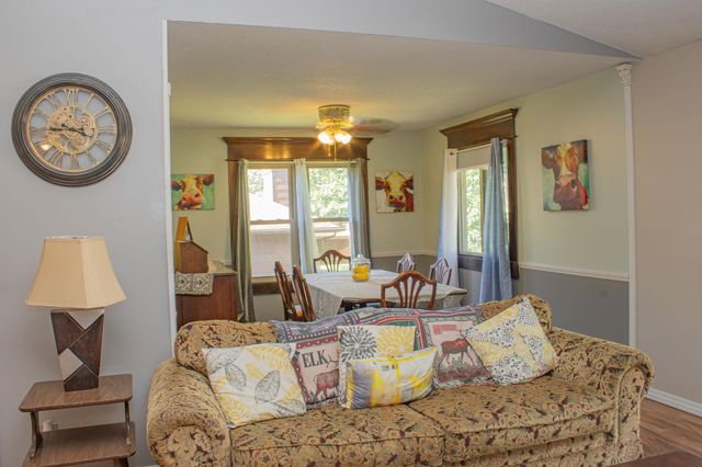 1444 N Parkridge, Wichita, KS 67212