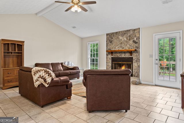 60 London Lane, Sharpsburg, GA 30277