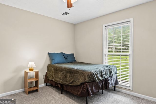 60 London Lane, Sharpsburg, GA 30277