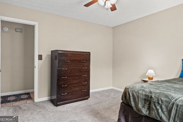 60 London Lane, Sharpsburg, GA 30277