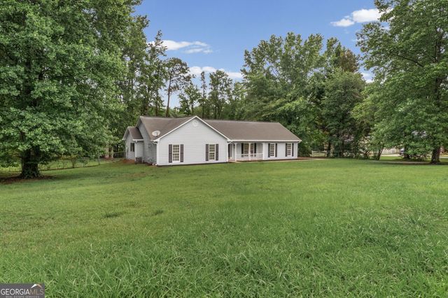 60 London Lane, Sharpsburg, GA 30277