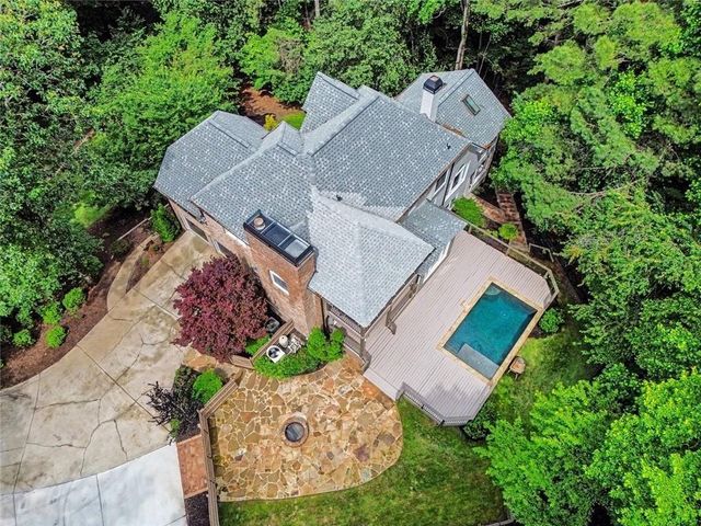 13 Southridge Trail SE, Cartersville, GA 30120