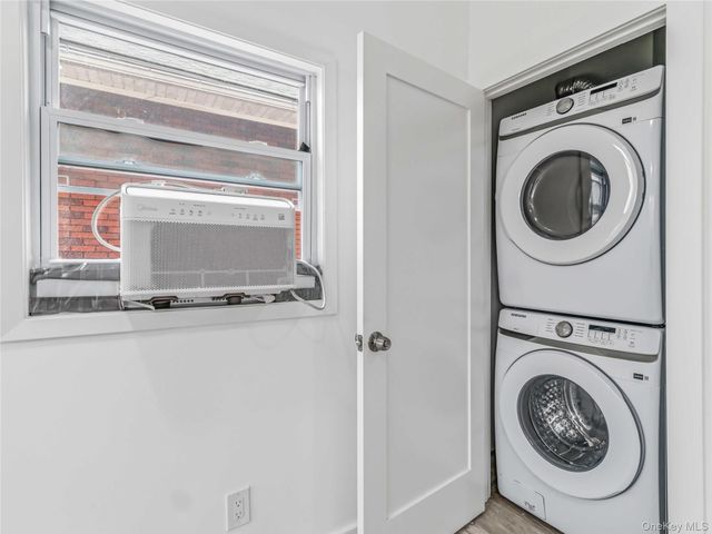 21-52 48th Street, Astoria, NY 11105