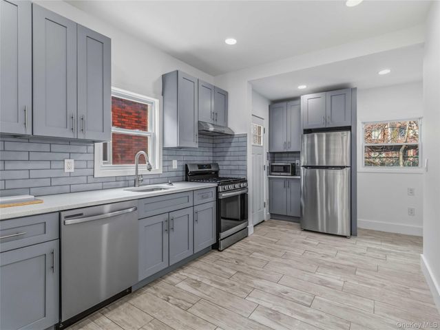 21-52 48th Street, Astoria, NY 11105